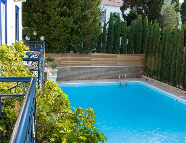 Chambre Double avec Vue sur la Piscine